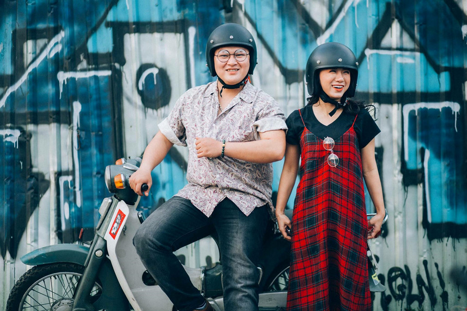 Bộ ảnh cưới đôi trẻ chị ơi, anh yêu em chênh nhau 50 kg và 30 cm